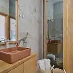 Mantis' House